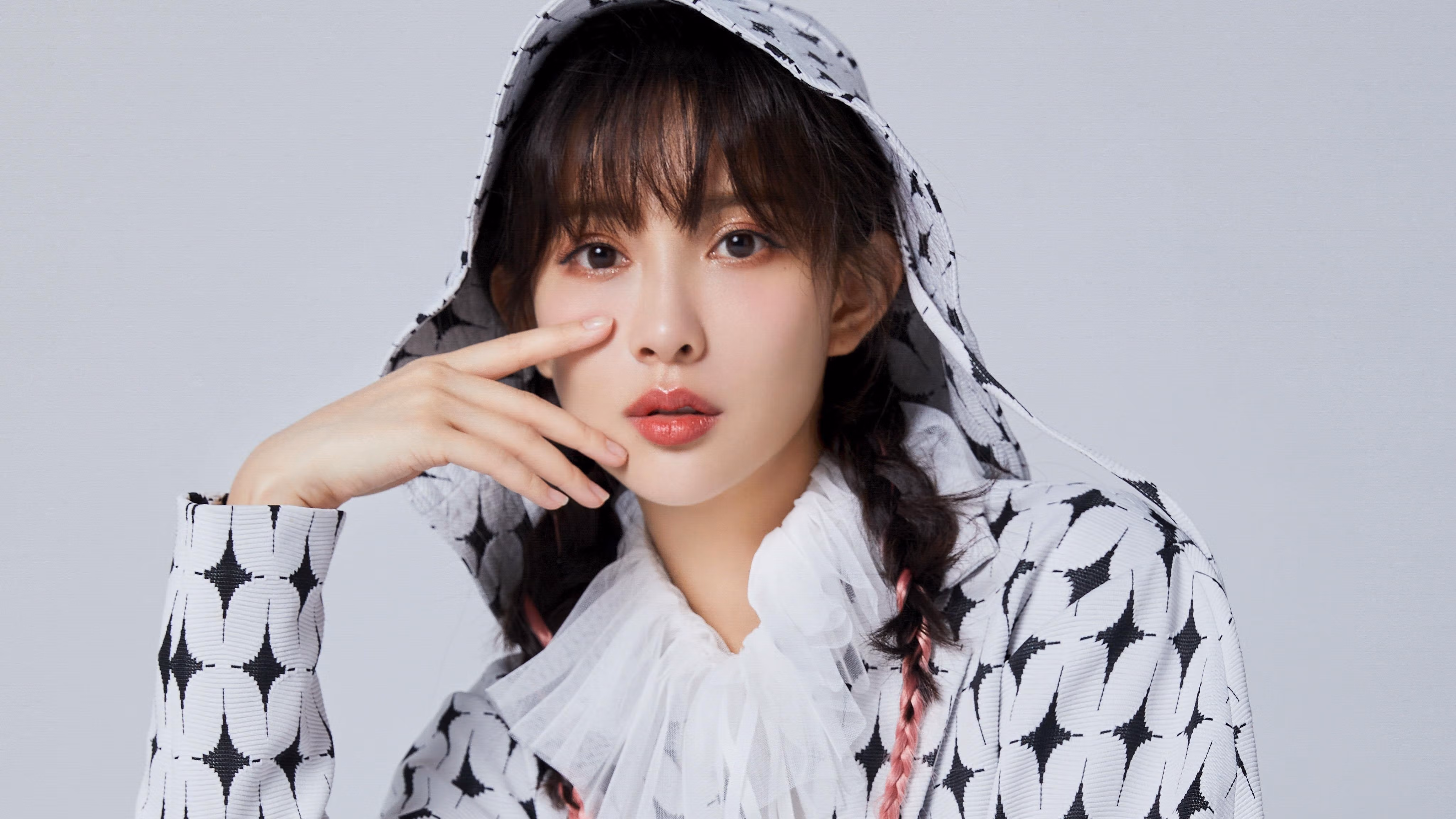 英超战火再燃,精彩进球与神级扑救引万人欢呼,英超 激烈